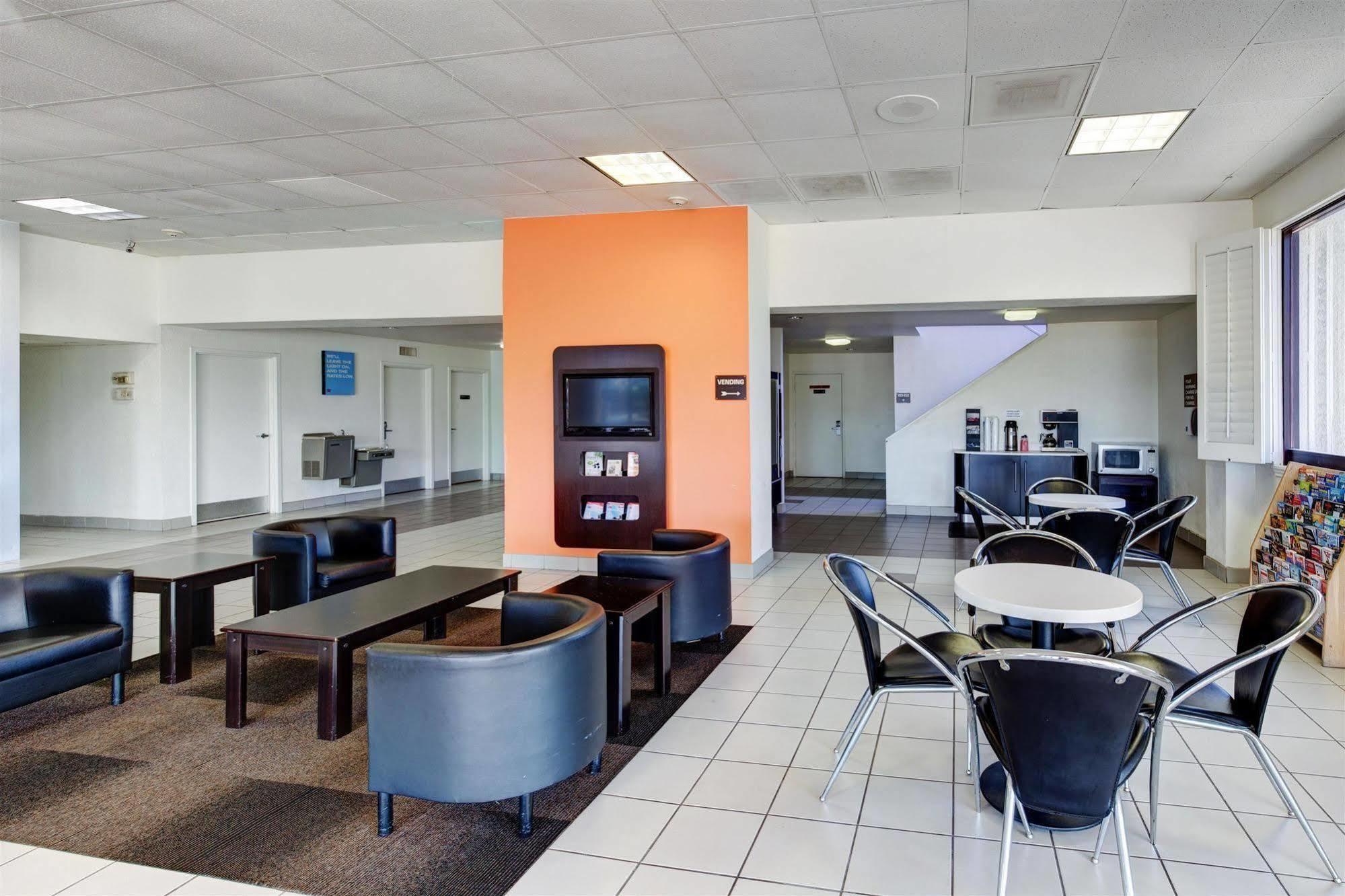 Executive Inn & Suites South Houston Bagian luar foto