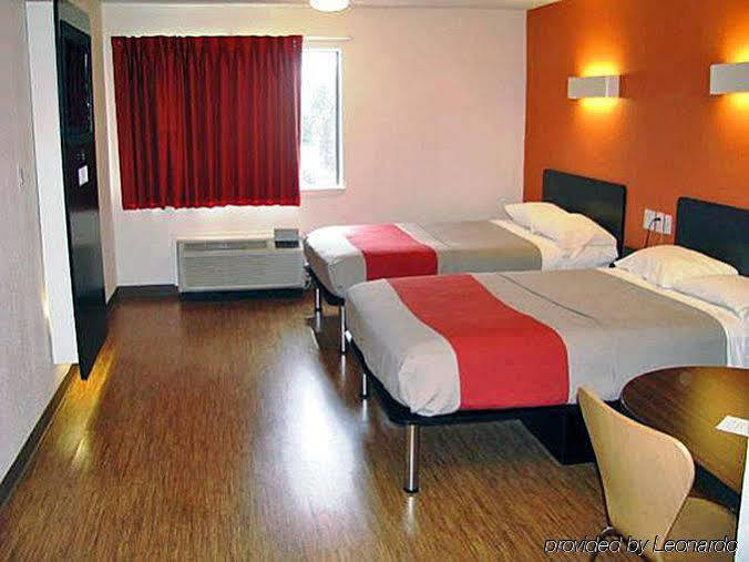 Executive Inn & Suites South Houston Bagian luar foto